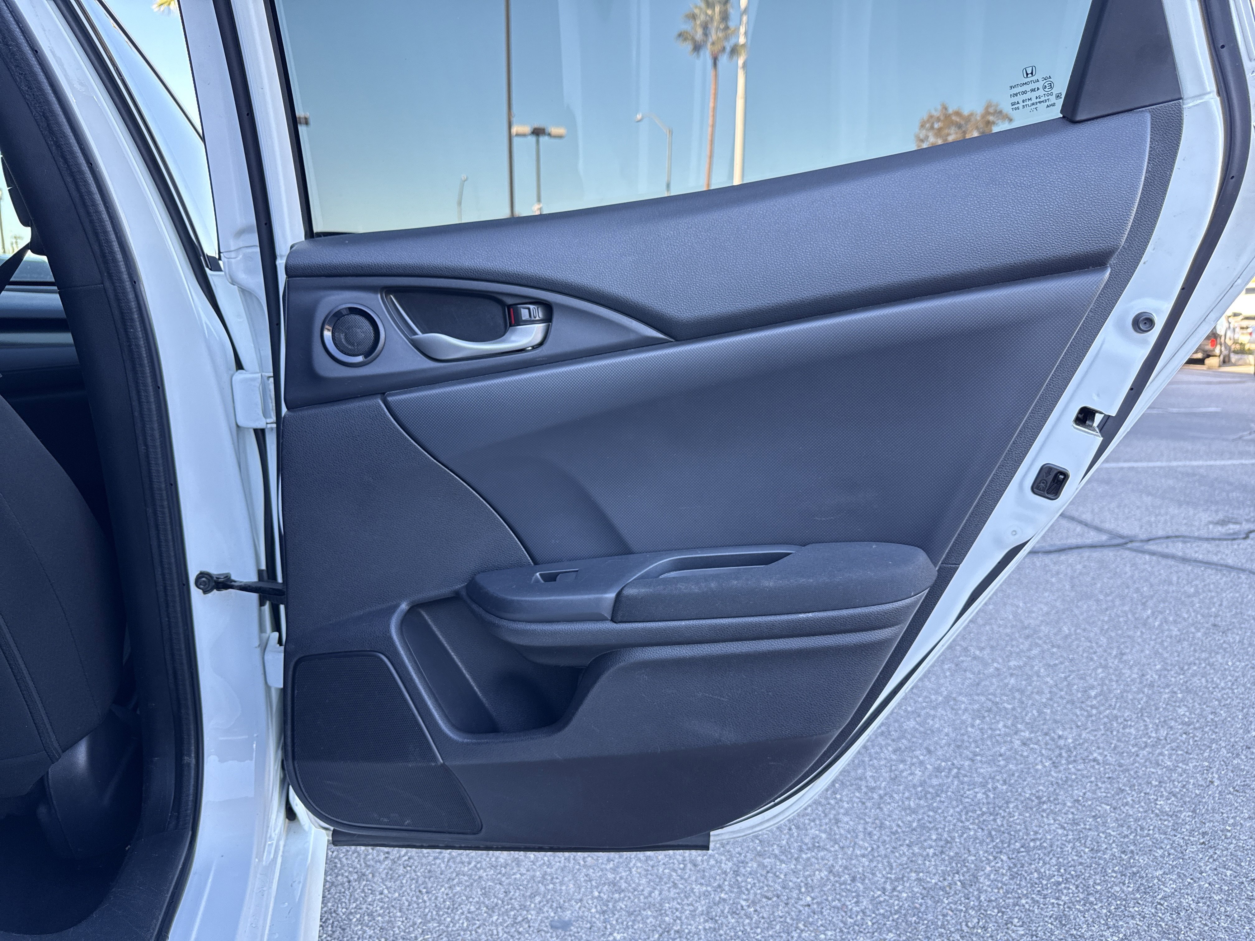 Used 2018 Honda Civic EX image 33