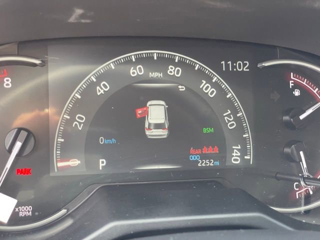 Used 2025 Toyota RAV4 XLE w/ Convenience Package AWD/4WD image 16