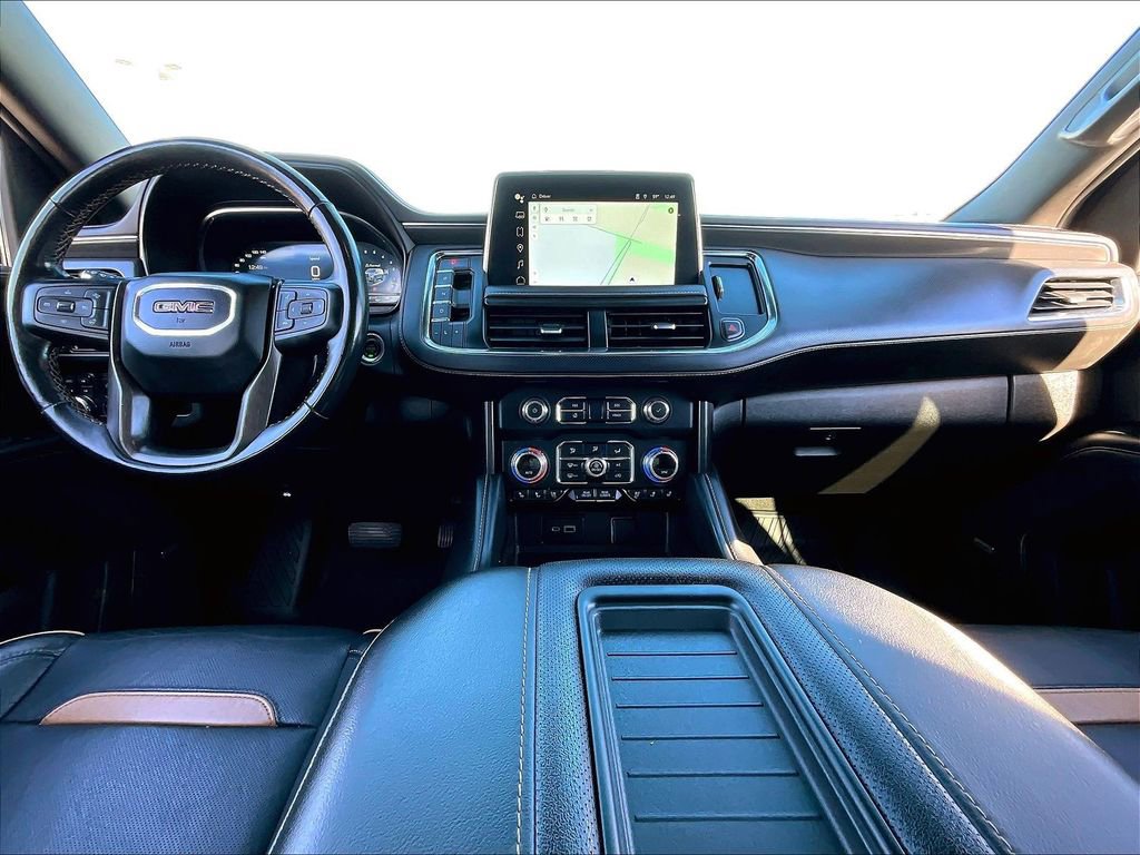 Used 2022 GMC Yukon XL AT4 image 21