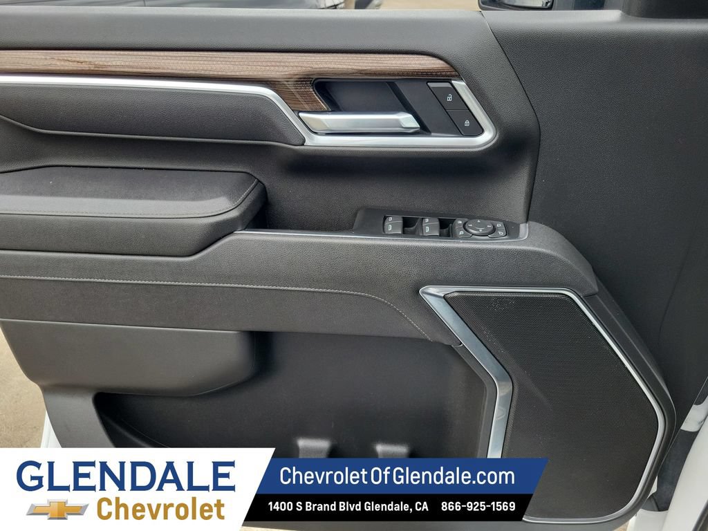 Used 2025 Chevrolet Silverado 2500 LT w/ Safety Package AWD/4WD image 38