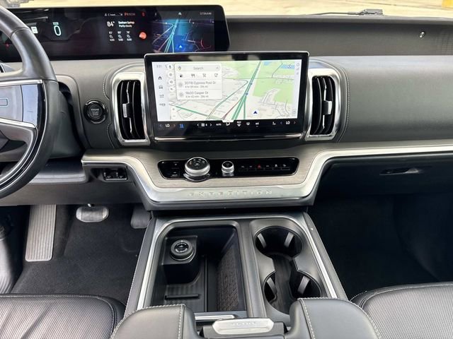 Used 2025 Ford Expedition Max Platinum image 29