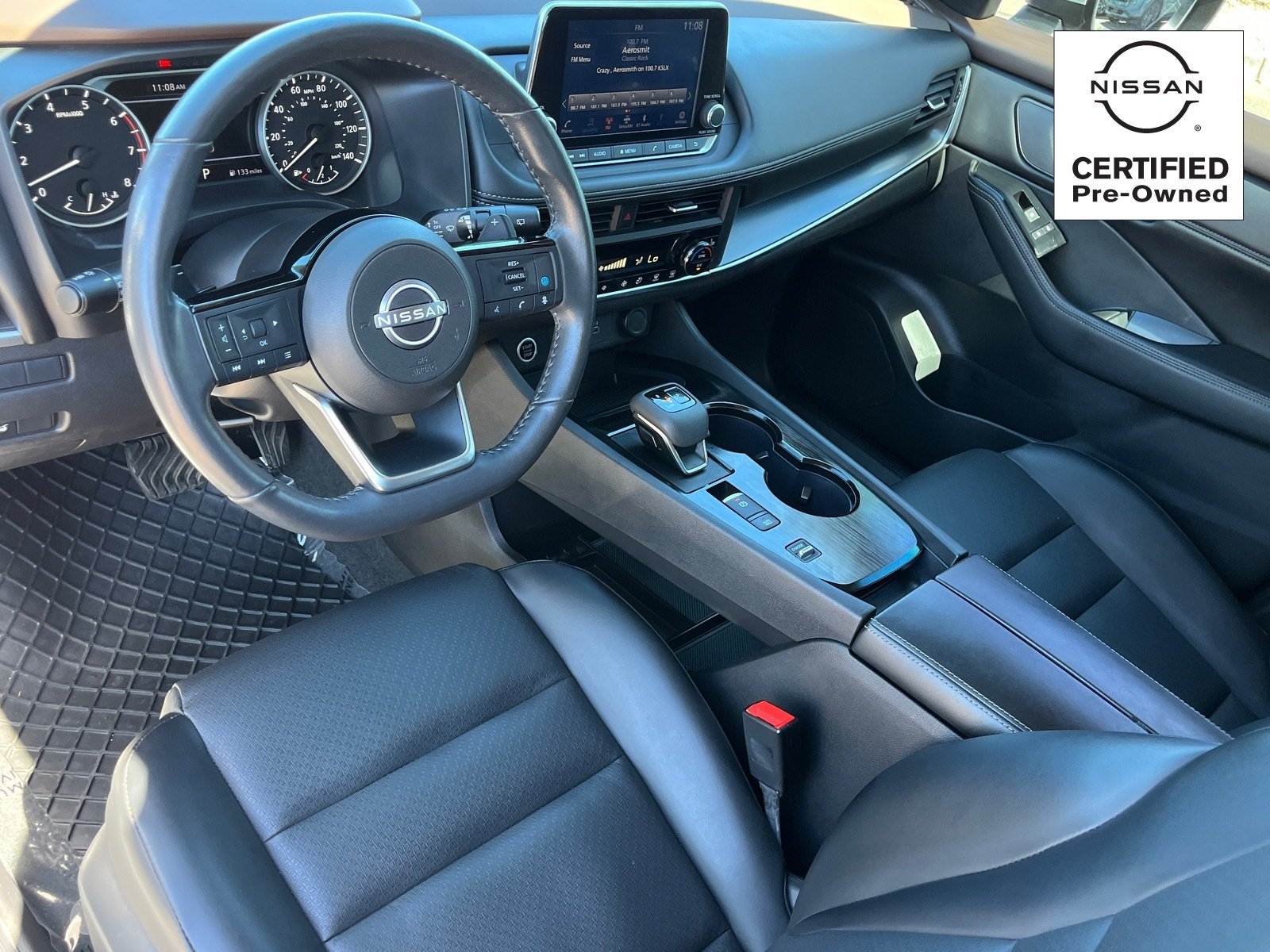Certified 2023 Nissan Rogue SV w/ SV Premium B Package FWD image 16