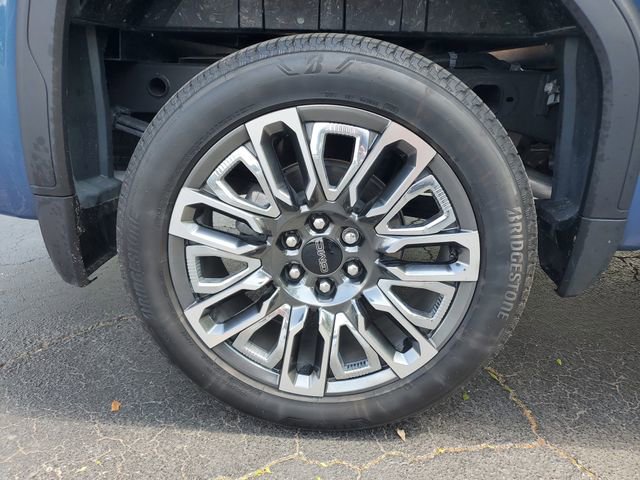 Used 2025 GMC Sierra 1500 Denali Ultimate image 5