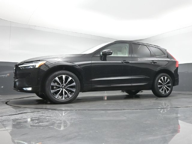Used 2024 Volvo XC60 B5 Plus w/ Protection Package Premier AWD/4WD image 37