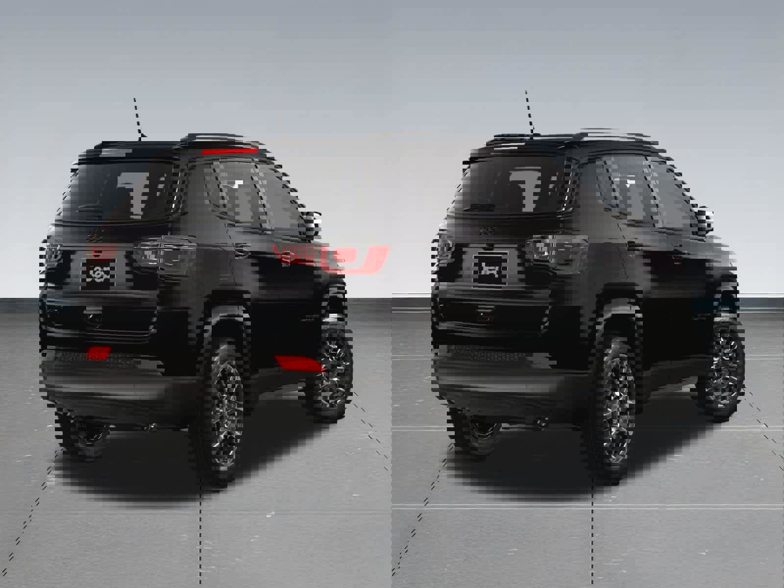 Used 2025 Jeep Compass Latitude w/ Sun & Sound Group AWD/4WD image 5