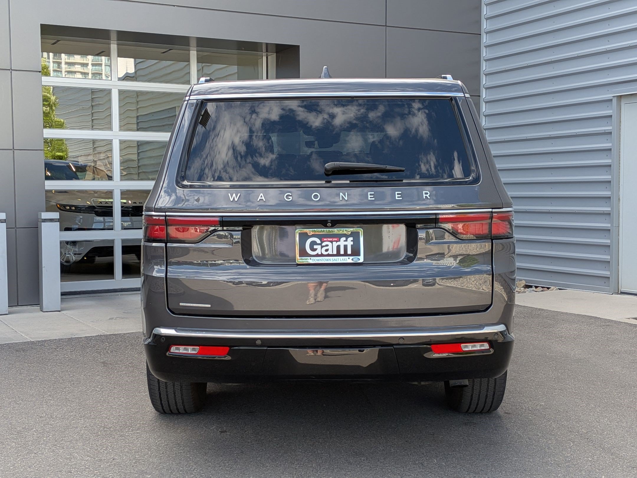 Used 2023 Jeep Wagoneer 4WD w/ Convenience Group I image 6