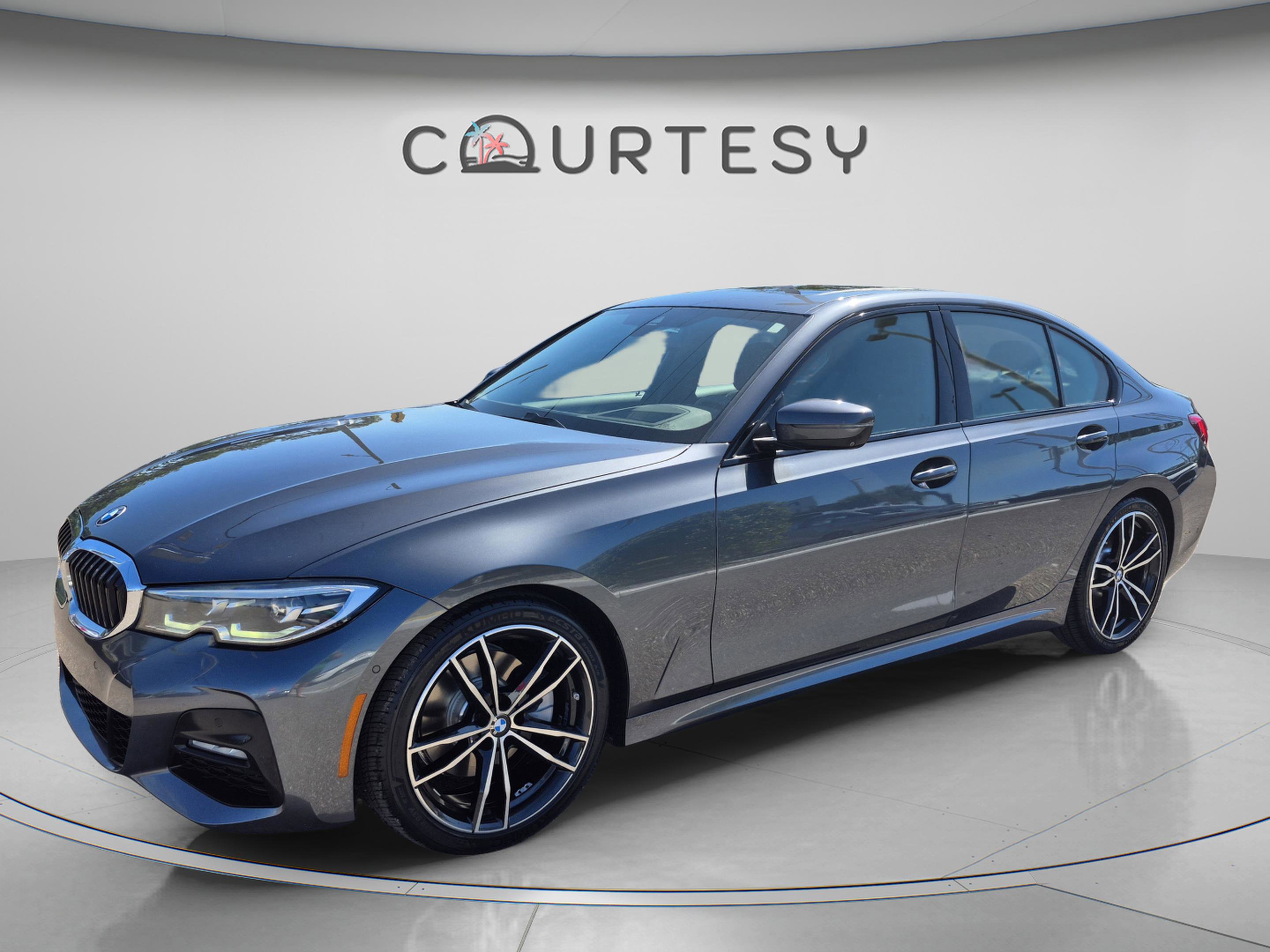 Used 2021 BMW 330i Sedan w/ M Sport Package RWD image 1