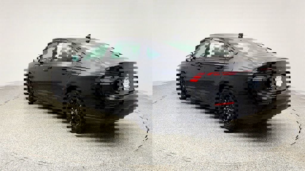 Used 2025 Honda Accord SE image 7