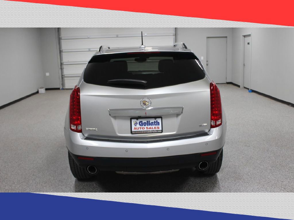 Used 2016 Cadillac SRX Luxury w/ Driver Awareness Package image 4
