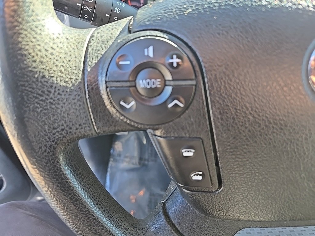 Used 2013 Toyota Tundra 4x4 CrewMax image 27