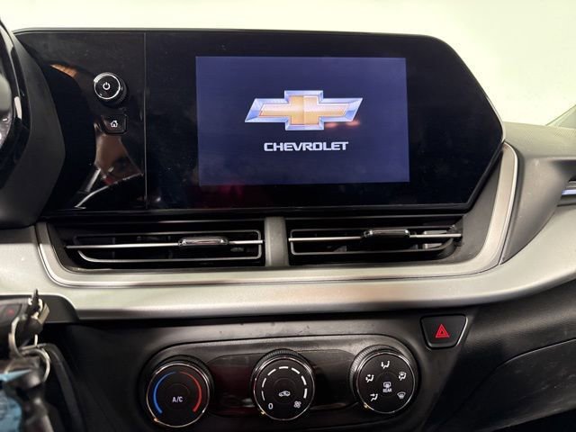 Used 2024 Chevrolet Trax LS FWD image 15