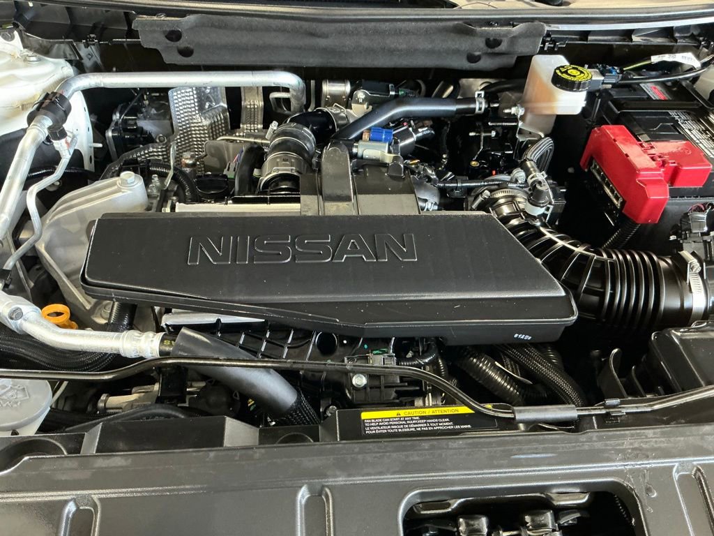Used 2025 Nissan Rogue S FWD image 34