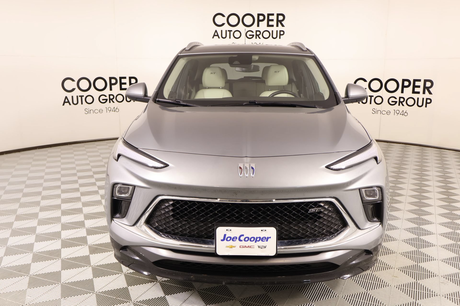 Used 2025 Buick Encore GX Sport Touring w/ Comfort Package FWD image 9