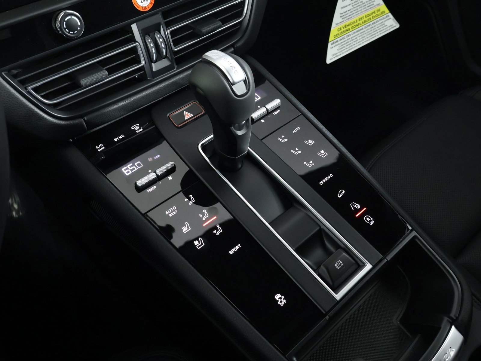 New 2026 Porsche Macan AWD/4WD image 14