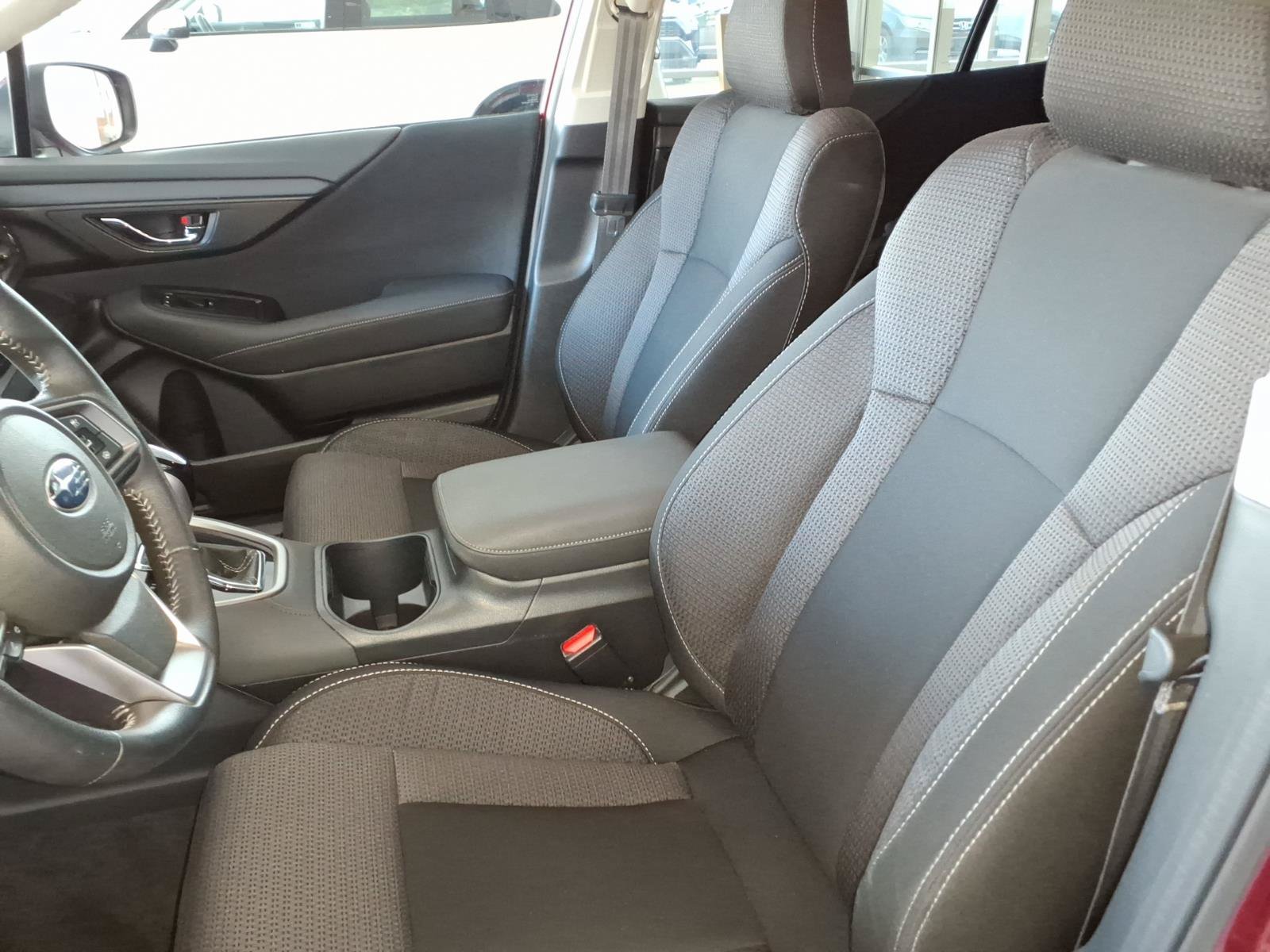 Used 2022 Subaru Outback Premium AWD/4WD image 10