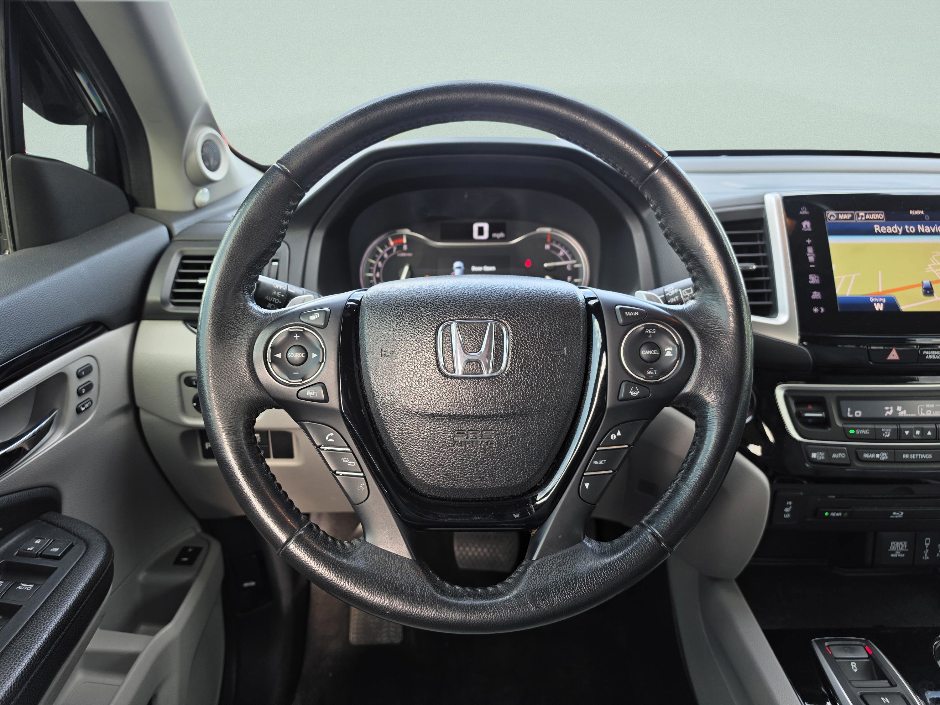 Used 2017 Honda Pilot Touring image 21