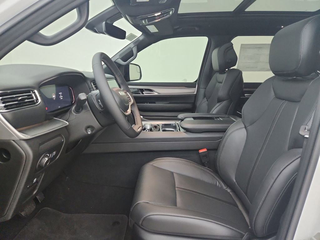 New 2026 Jeep Grand Wagoneer L 4WD image 19