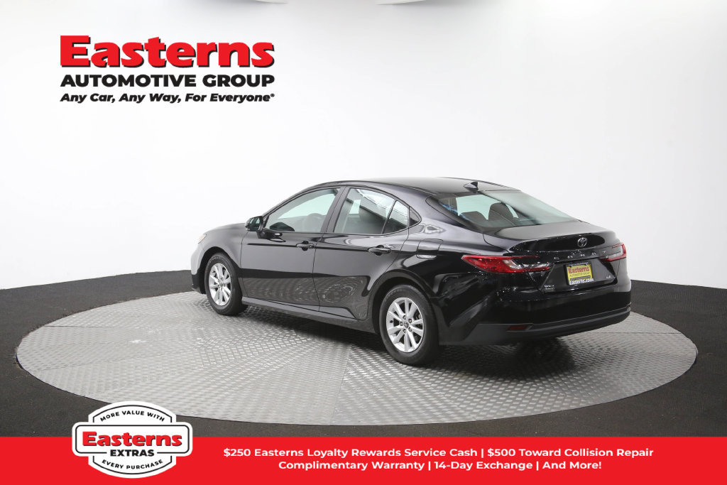 Used 2026 Toyota Camry LE FWD image 65
