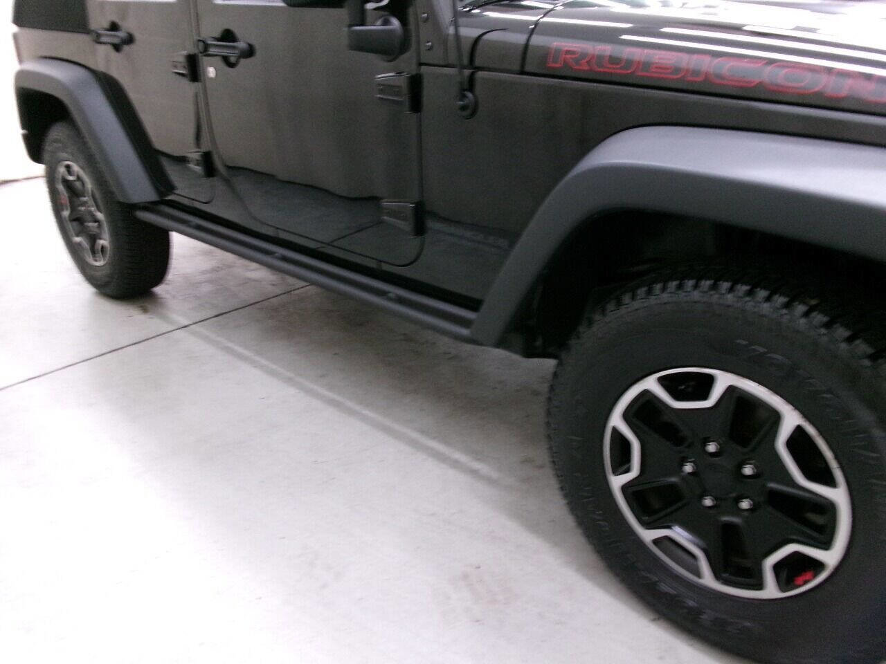 Used 2016 Jeep Wrangler Unlimited Rubicon image 10