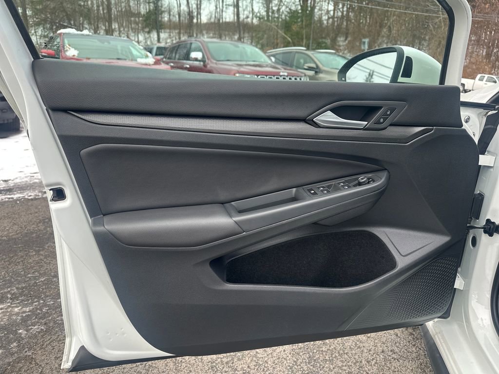 Certified 2022 Volkswagen GTI Autobahn image 5