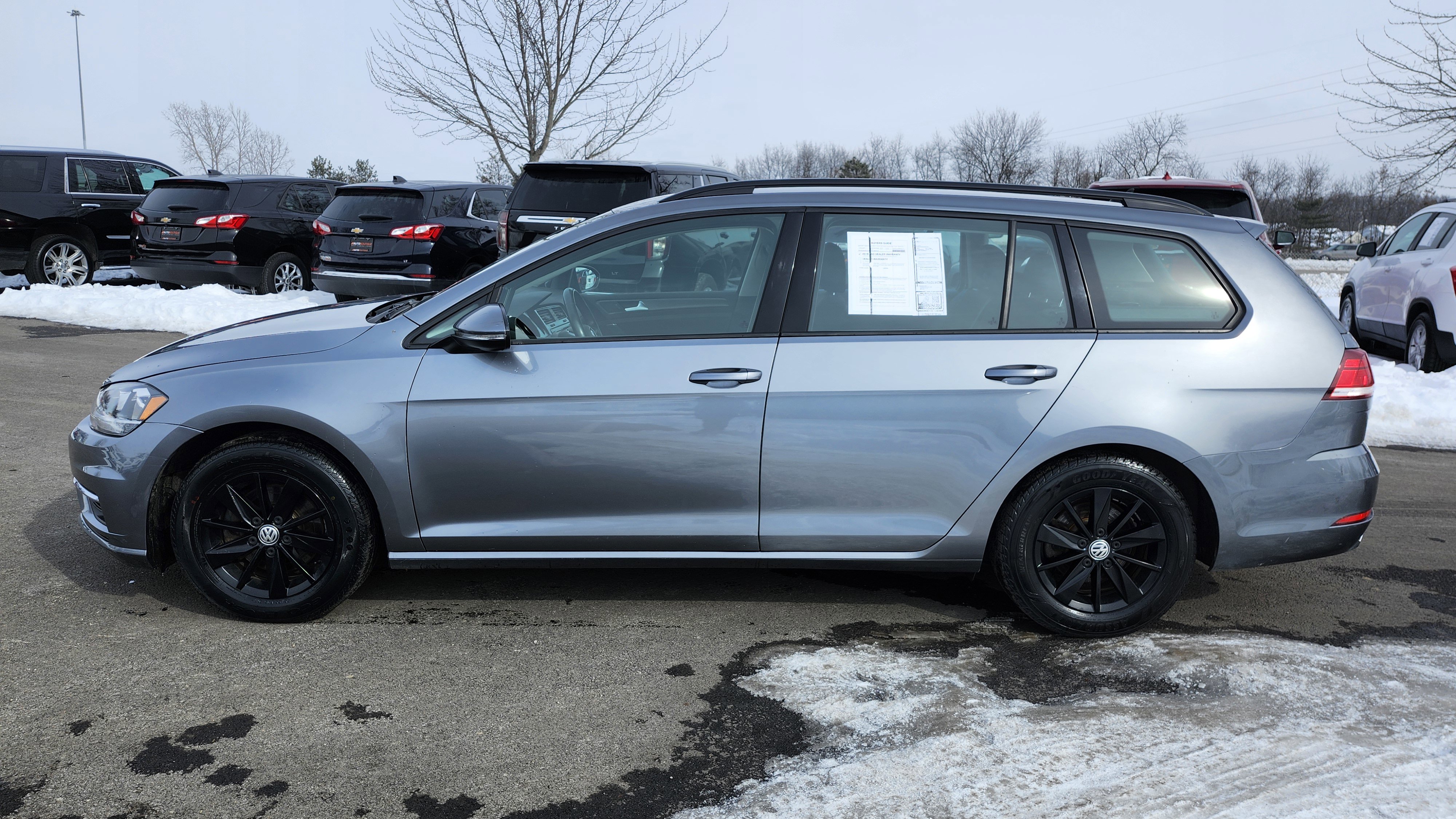 Used 2019 Volkswagen Golf S w/ Driver Assistance Package image 12