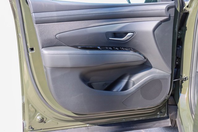 New 2025 Hyundai Santa Cruz SEL image 8