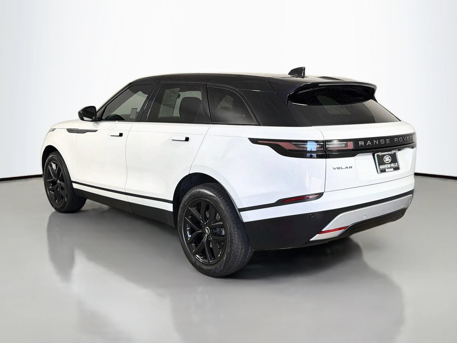 Certified 2024 Land Rover Range Rover Velar S AWD/4WD image 3