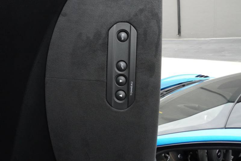 Used 2020 McLaren 600LT Spider RWD image 72
