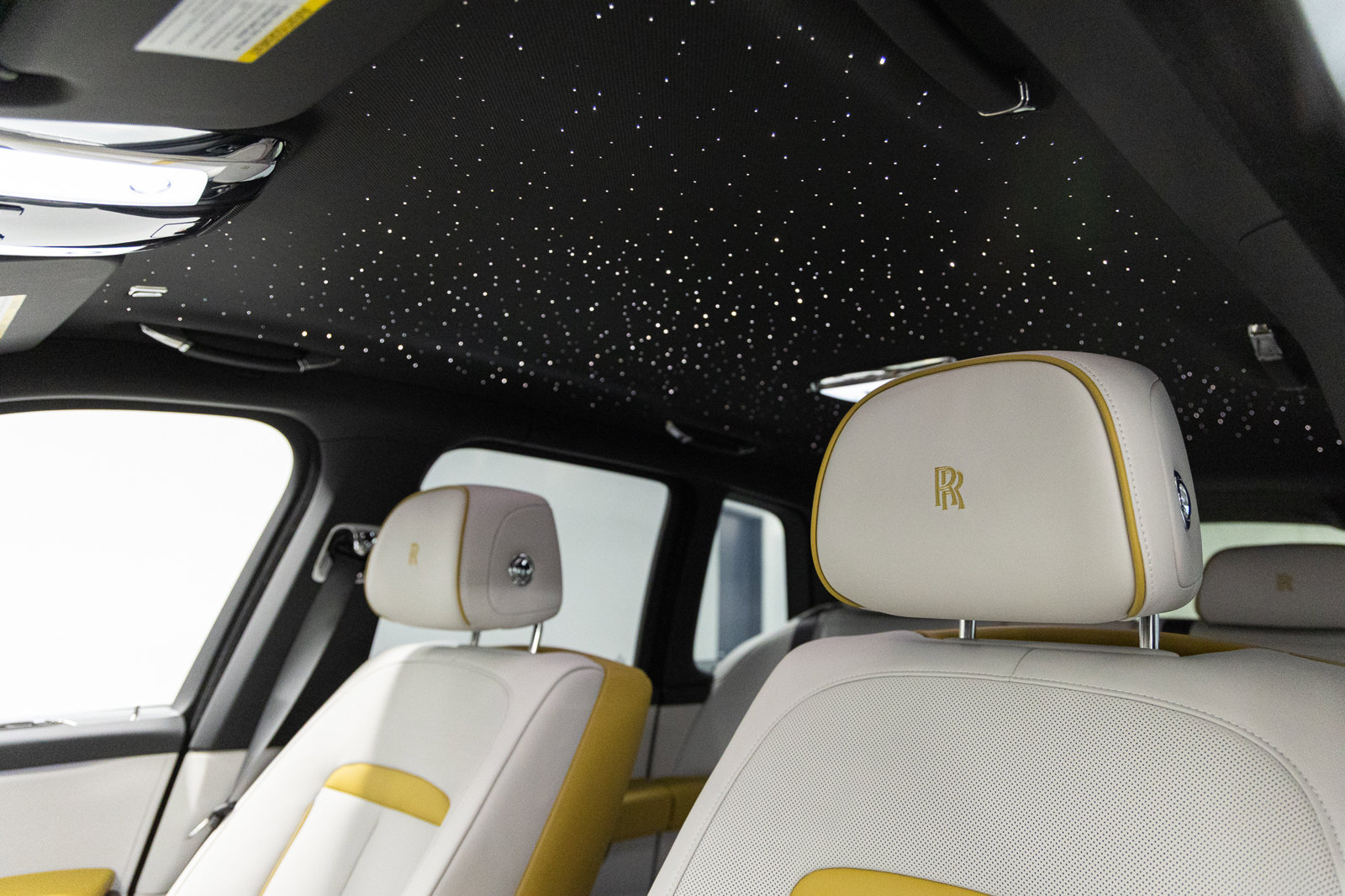 New 2026 Rolls-Royce Cullinan AWD/4WD image 48