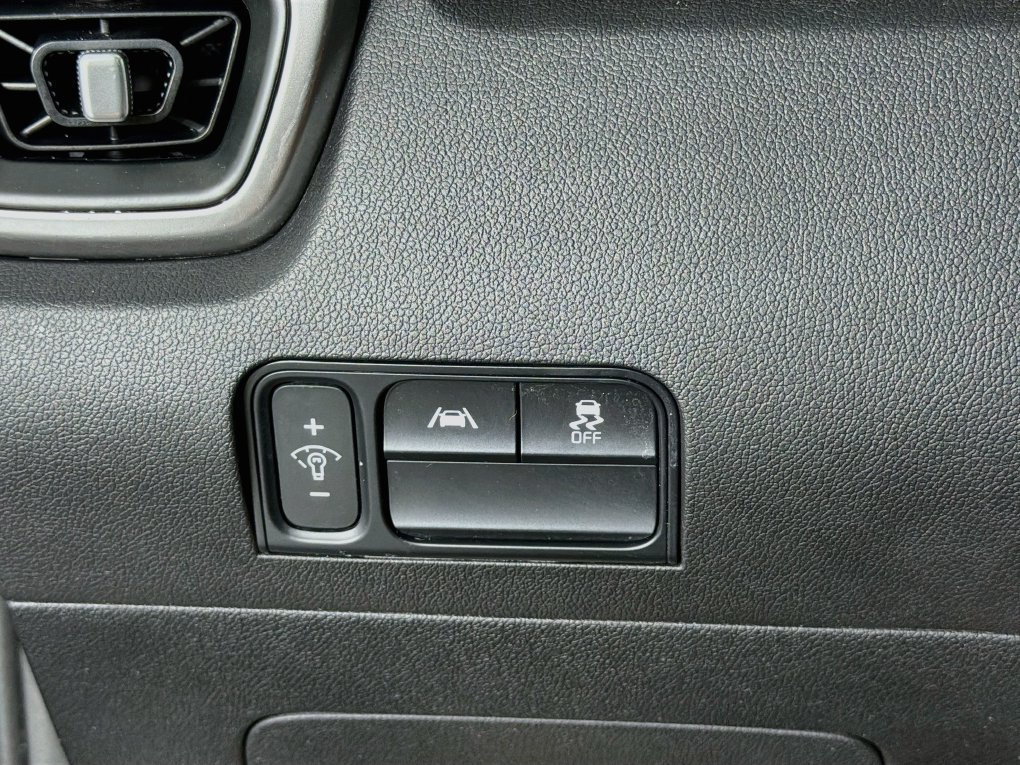 Used 2022 Kia Sorento S AWD/4WD image 15