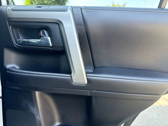 Used 2018 Toyota 4Runner Limited AWD/4WD image 50