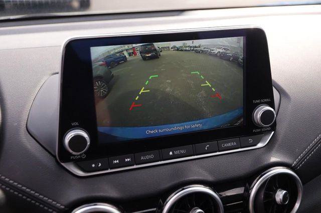 Used 2024 Nissan Sentra SV FWD image 16