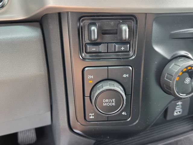 New 2026 Ford F250 XLT w/ XLT Premium Package AWD/4WD image 23