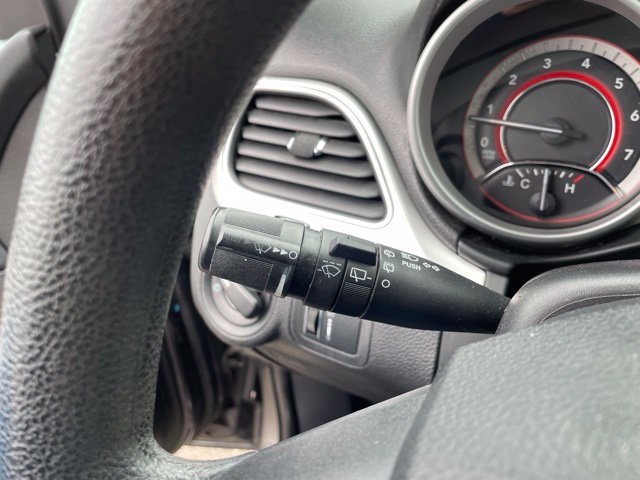Used 2016 Dodge Journey SE w/ Flexible Seating Group FWD image 28