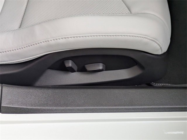 New 2025 Chevrolet Corvette E-Ray w/ Battery Protection Package image 31