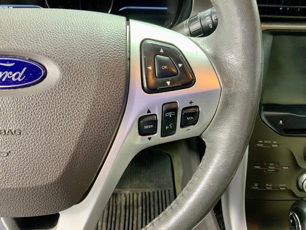 Used 2014 Ford Edge SEL w/ Driver Entry Package AWD/4WD image 26