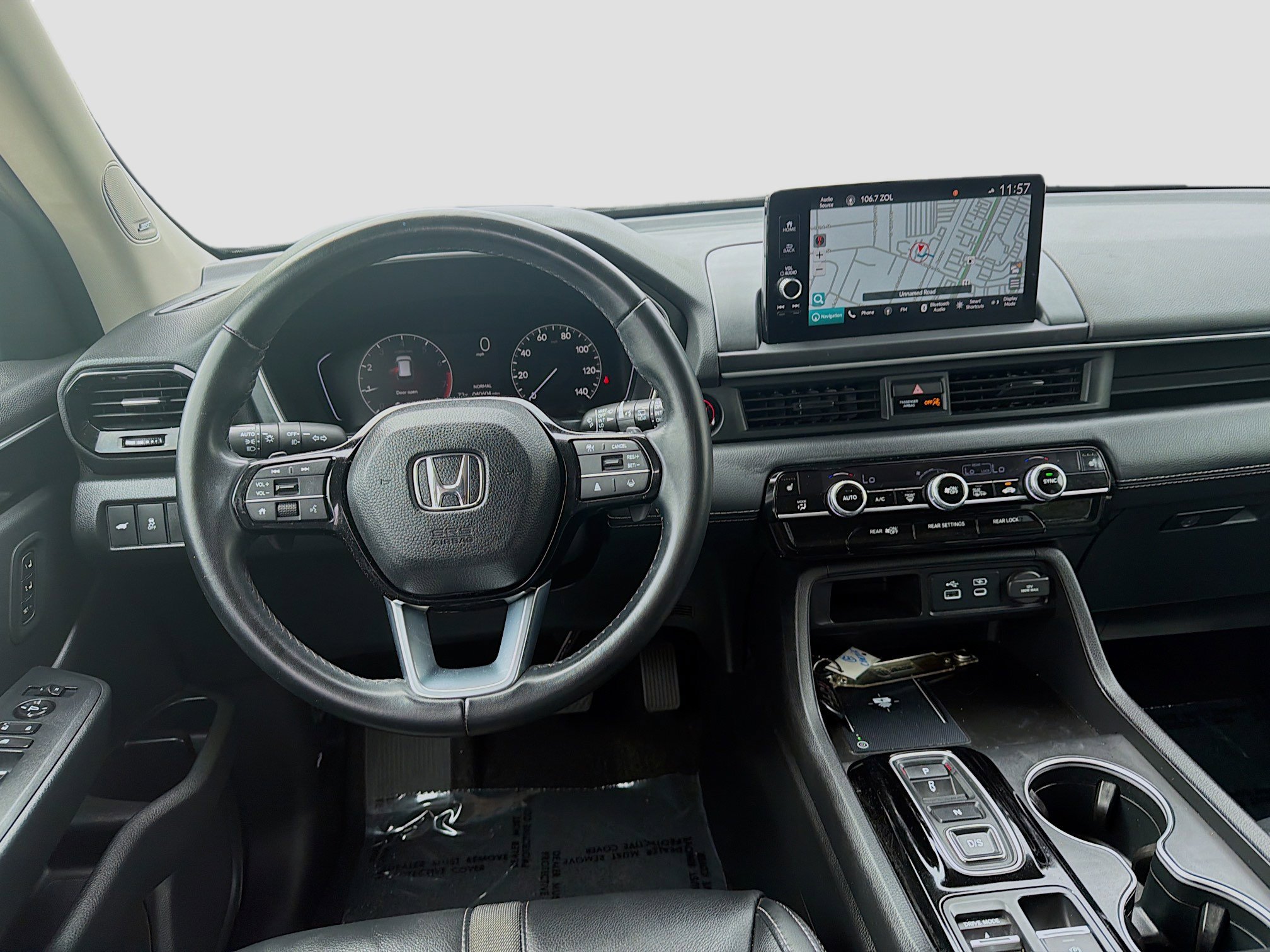 Certified 2023 Honda Pilot Touring image 21