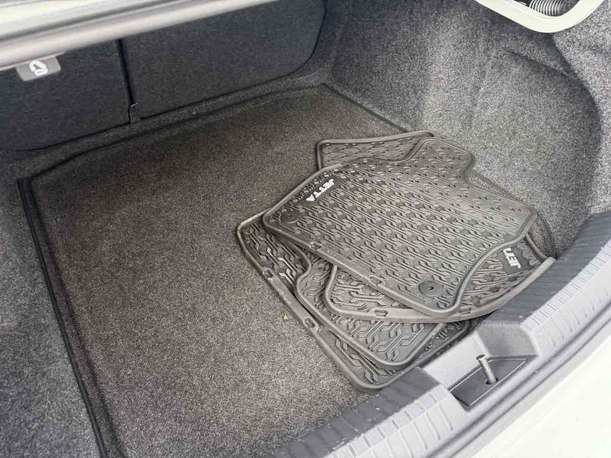 Used 2019 Volkswagen Jetta S w/ Driver Assistance Package image 15