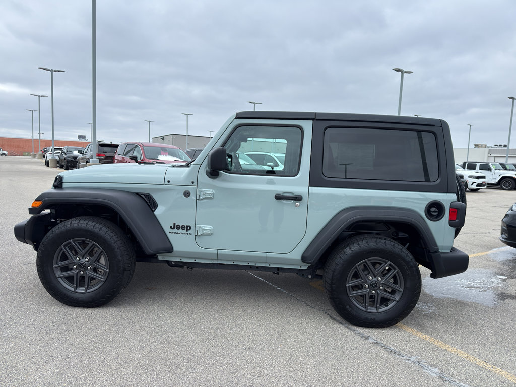 Used 2024 Jeep Wrangler Sport image 6