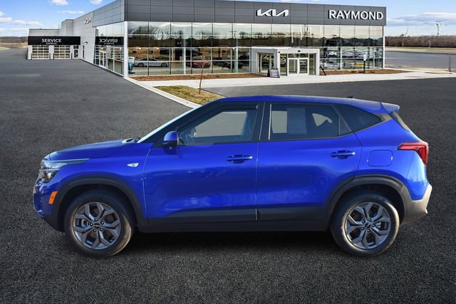 Certified 2024 Kia Seltos LX image 5