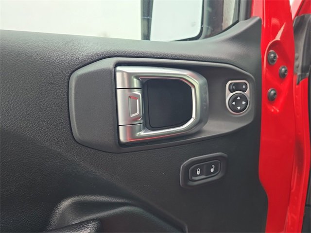 Used 2018 Jeep Wrangler Unlimited Rubicon image 10