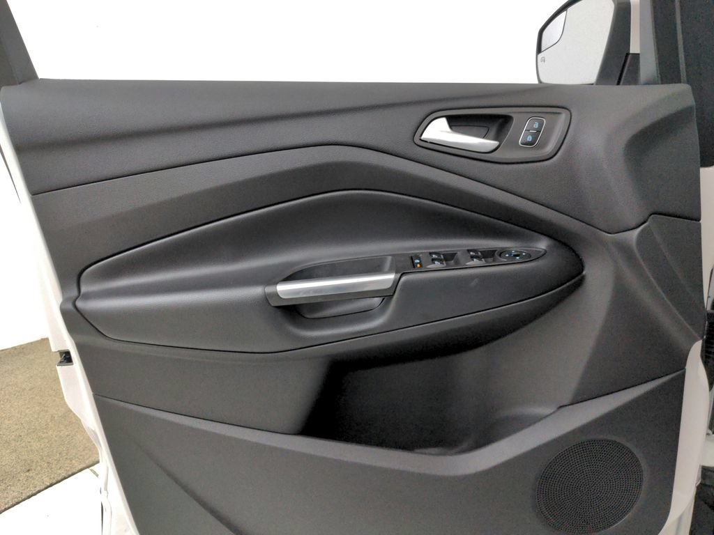 Used 2019 Ford Escape SEL AWD/4WD image 40