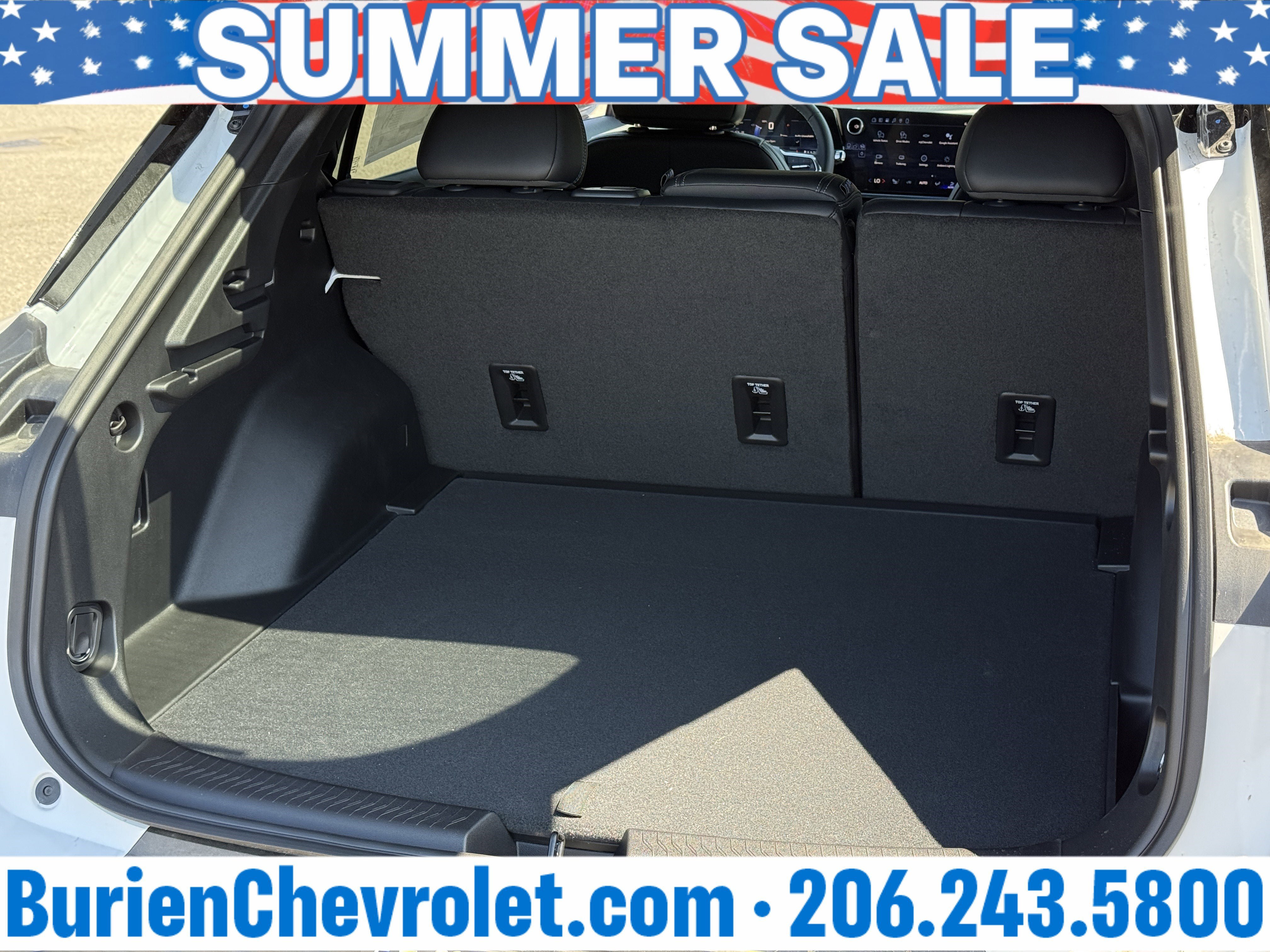 New 2026 Chevrolet Equinox EV LT FWD image 32