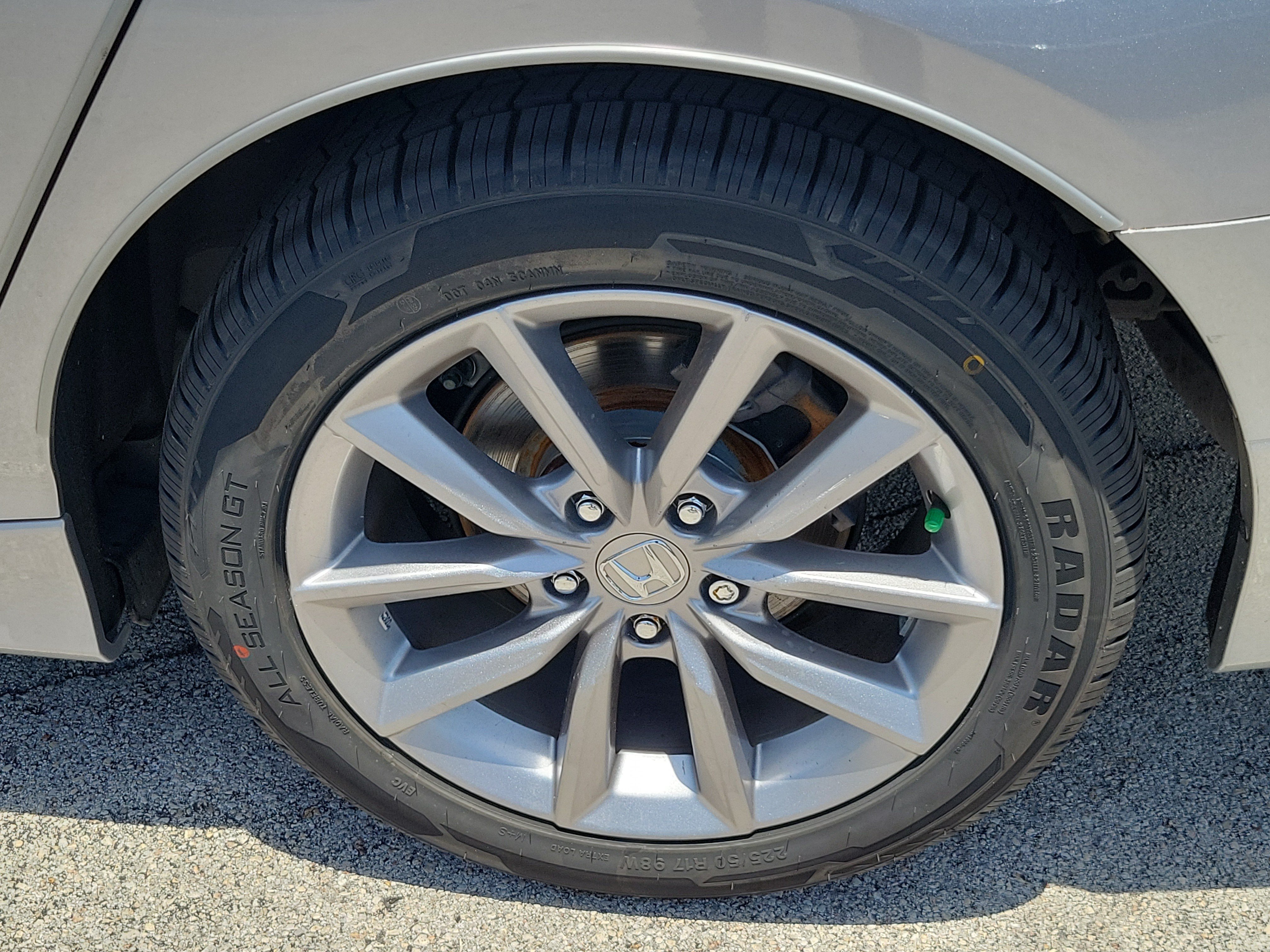 Certified 2022 Honda Accord LX image 7