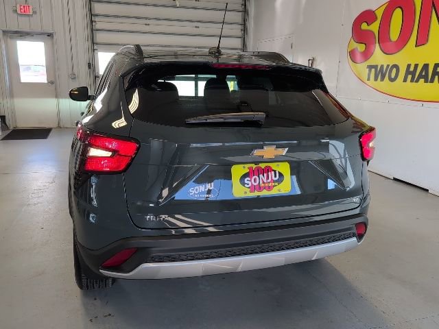 New 2026 Chevrolet Trax LT w/ LT Convenience Package FWD image 30