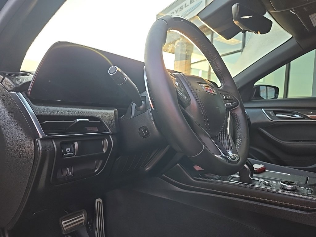 Used 2026 Cadillac CT5 V w/ LPO, ONYX Package image 40