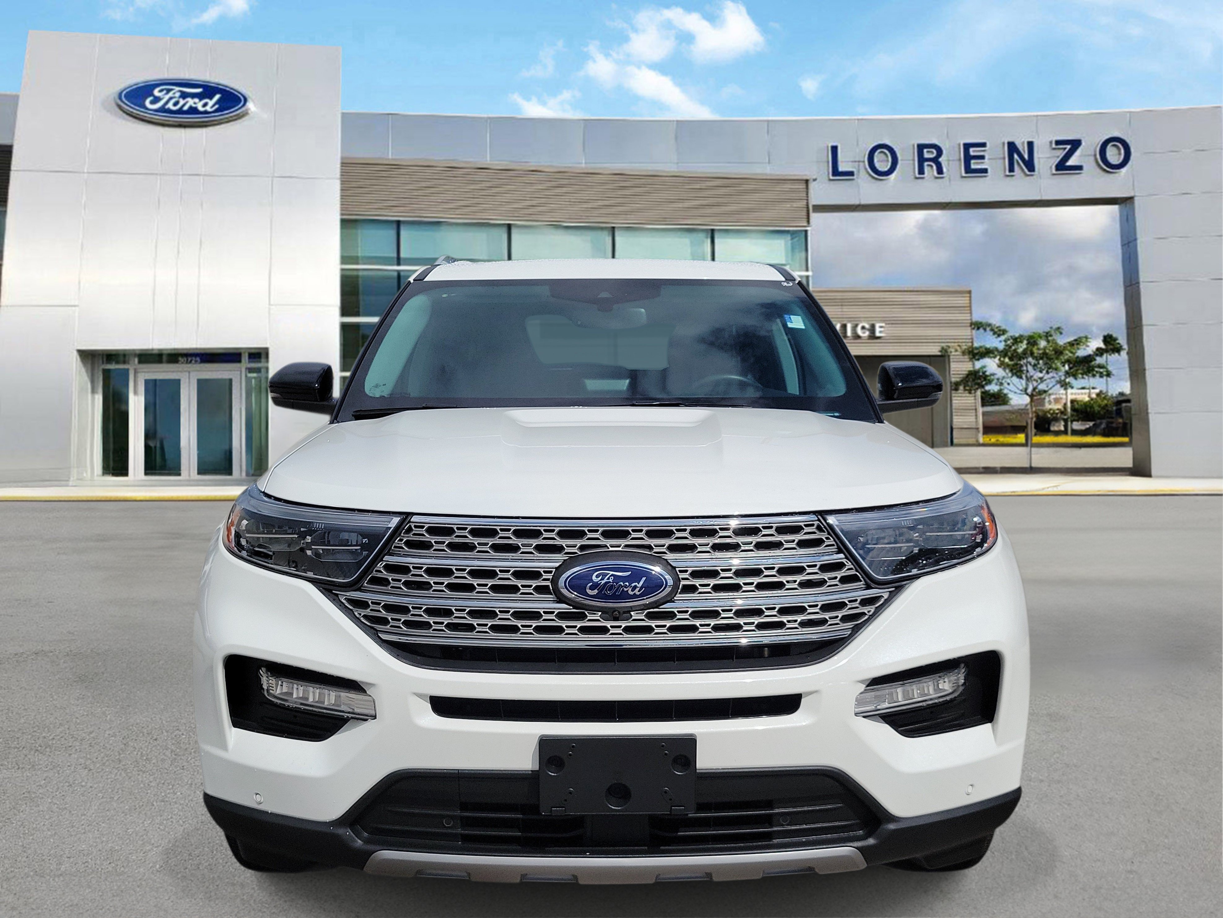 Certified 2023 Ford Explorer Limited w/ Limited Technology Package RWD image 2