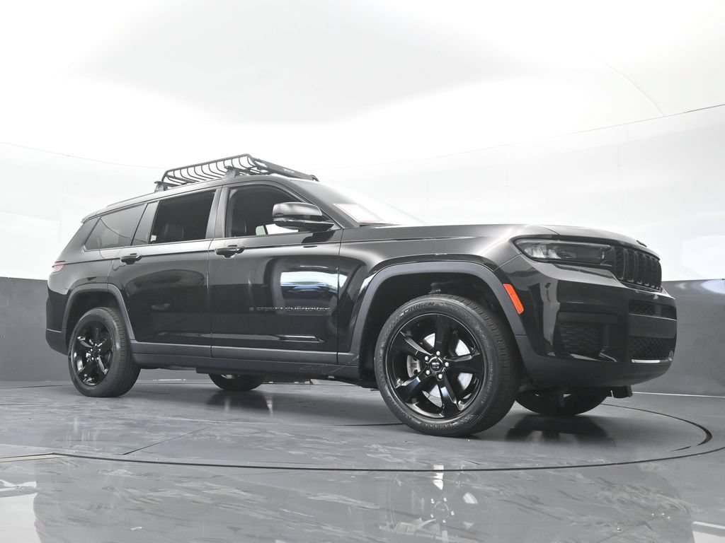 Used 2022 Jeep Grand Cherokee L Laredo RWD image 65