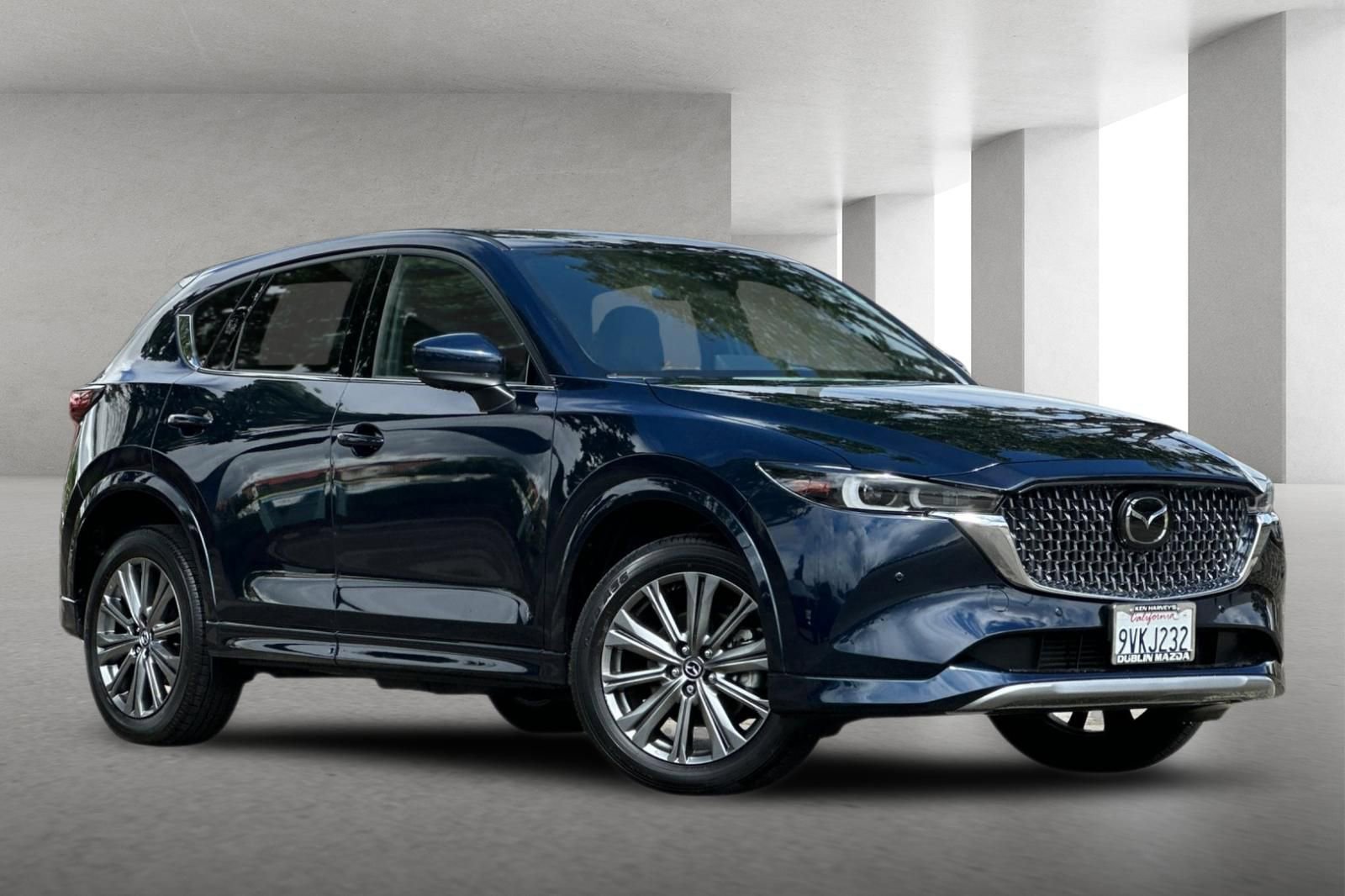 Certified 2025 MAZDA CX-5 Signature image 2