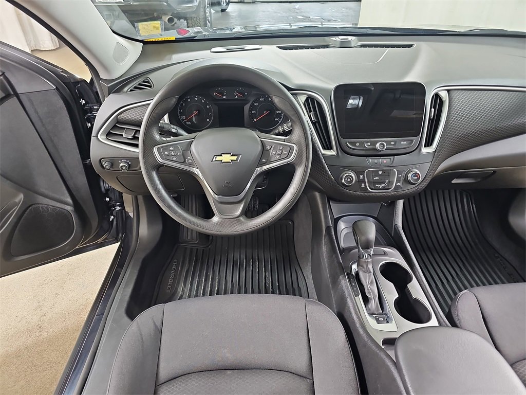Certified 2023 Chevrolet Malibu LS image 19
